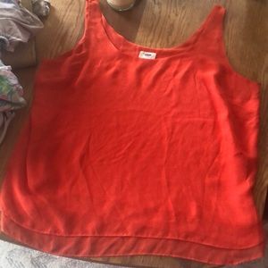 Coral flowy tank